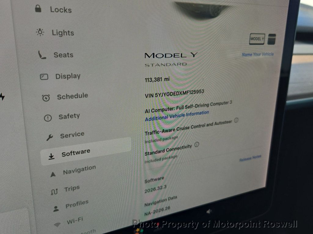 Tesla Model Y photo 3