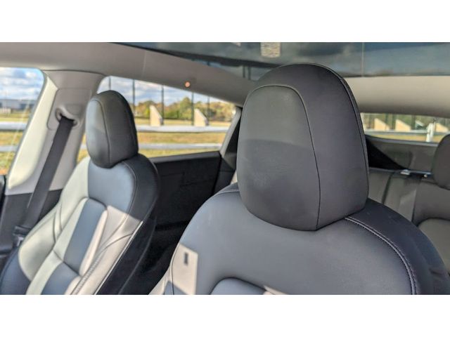 2021 Tesla Model Y Standard Range RWD - 22934567 - 14