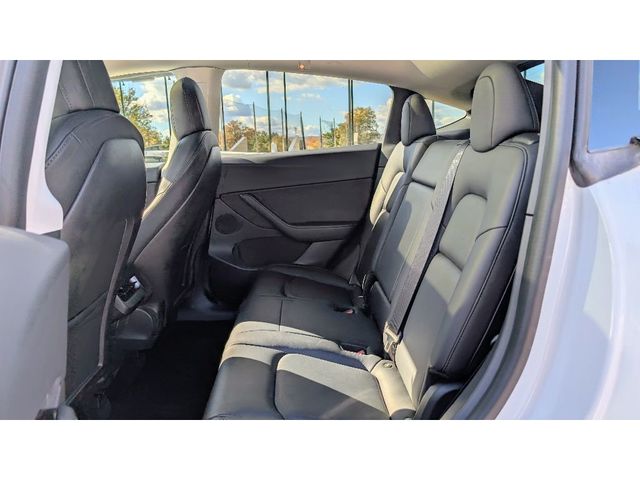 2021 Tesla Model Y Standard Range RWD - 22934567 - 16