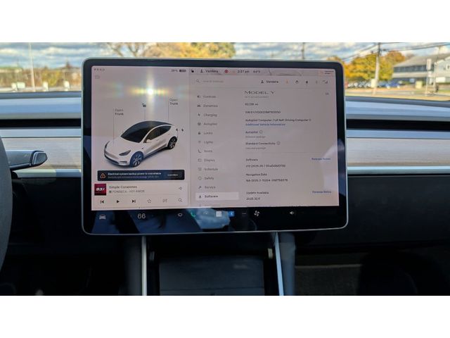 2021 Tesla Model Y Standard Range RWD - 22934567 - 20