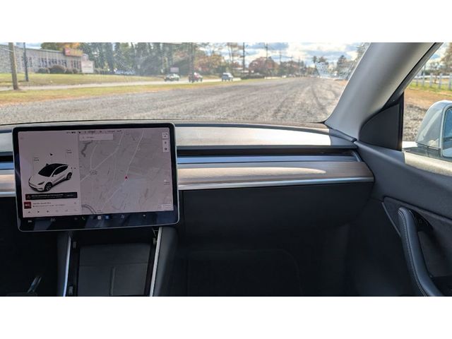 2021 Tesla Model Y Standard Range RWD - 22934567 - 27