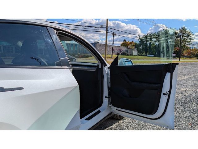 2021 Tesla Model Y Standard Range RWD - 22995431 - 9