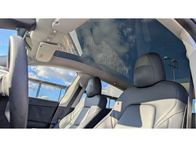 2021 Tesla Model Y Standard Range RWD - 22995431 - 15