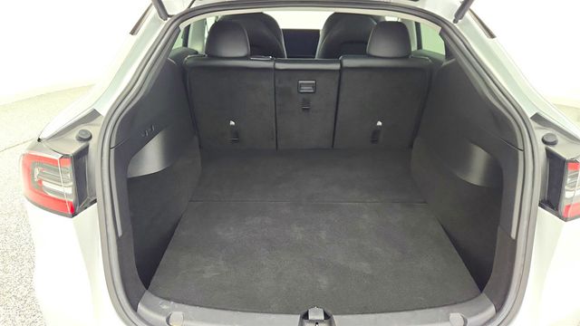 2021 Tesla Model Y Standard Range RWD *Ltd Avail* - 22963546 - 23