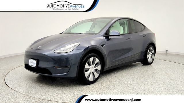 2021 Tesla Model Y Standard Range RWD *Ltd Avail* - 22988415 - 0