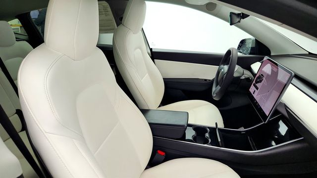 2021 Tesla Model Y Standard Range RWD *Ltd Avail* - 22988415 - 27