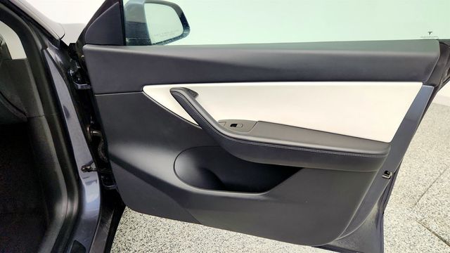 2021 Tesla Model Y Standard Range RWD *Ltd Avail* - 22988415 - 29