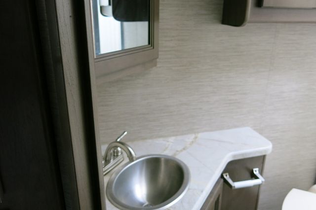 2021 Thor Freedom Elite 27fe - 22890919 - 15