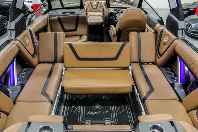 2021 Used Tige 25ZX Stern Thruster 460 at Luxury Sport
