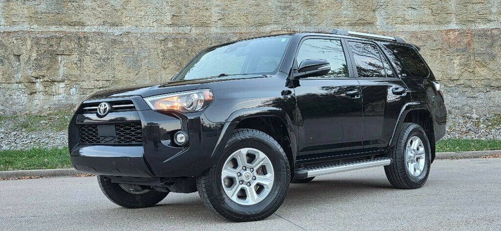 2021 Toyota 4Runner 1 Owner PREMIUM 4x4 Rare Color Combo 615-300-6004 - 22946187 - 39