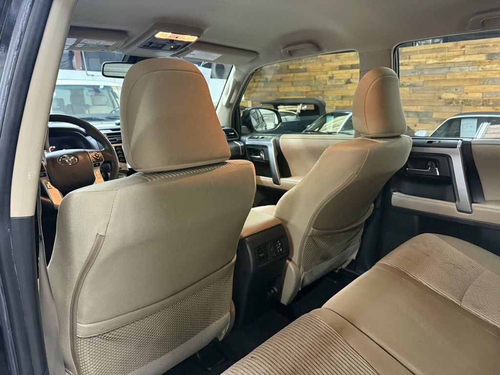 2021 Toyota 4Runner Convenience Pkg/Lane Departure Warning/4x4/AppleCarplay/Rear Cam - 23085580 - 21