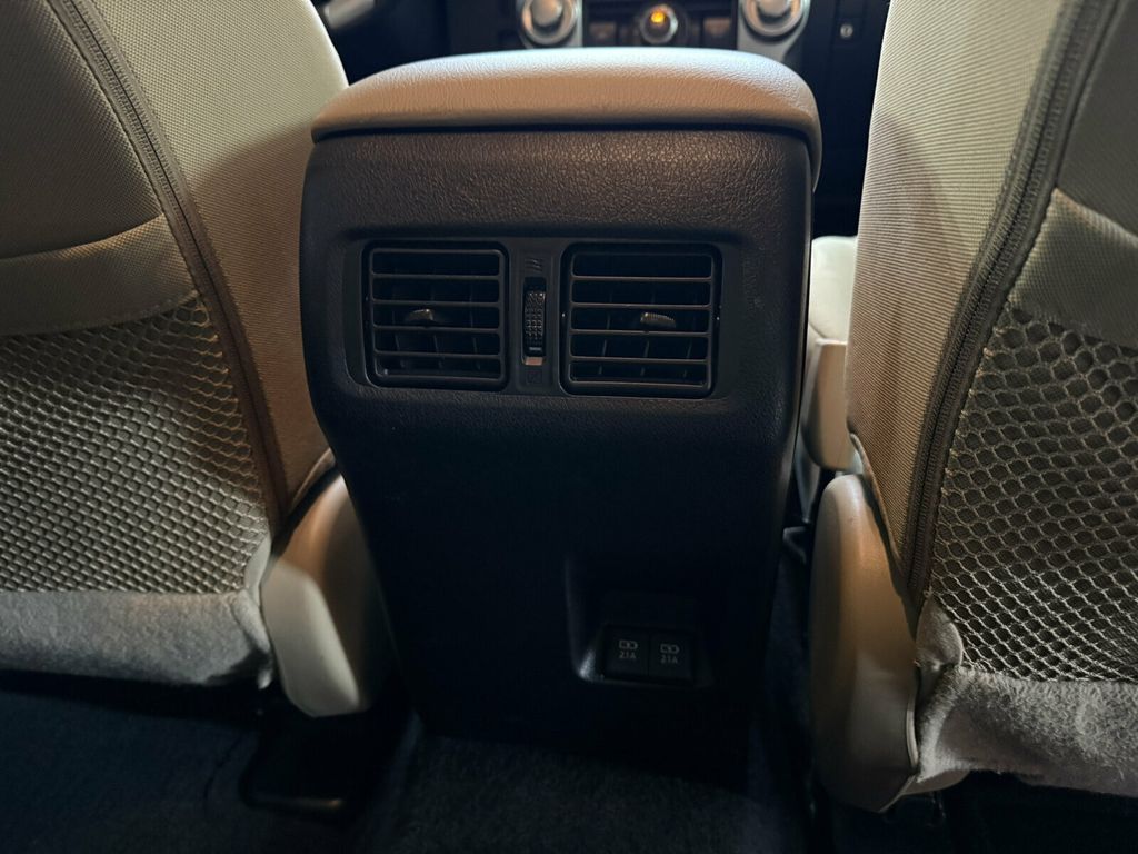 2021 Toyota 4Runner Convenience Pkg/Lane Departure Warning/4x4/AppleCarplay/Rear Cam - 23085580 - 26