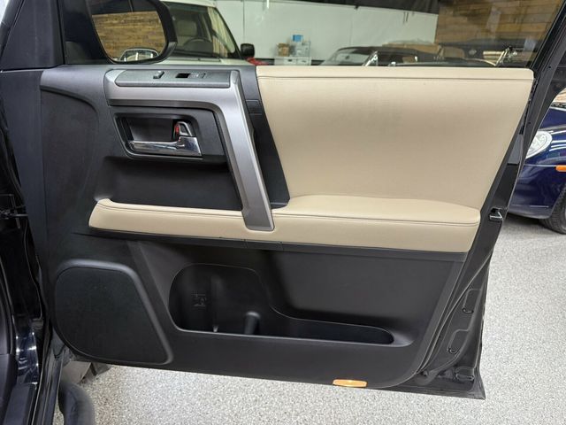 2021 Toyota 4Runner Convenience Pkg/Lane Departure Warning/4x4/AppleCarplay/Rear Cam - 23085580 - 28