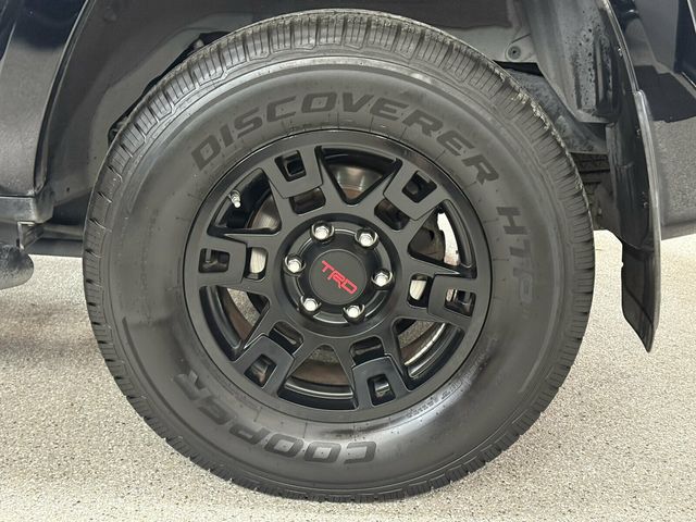 2021 Toyota 4Runner Convenience Pkg/Lane Departure Warning/4x4/AppleCarplay/Rear Cam - 23085580 - 32