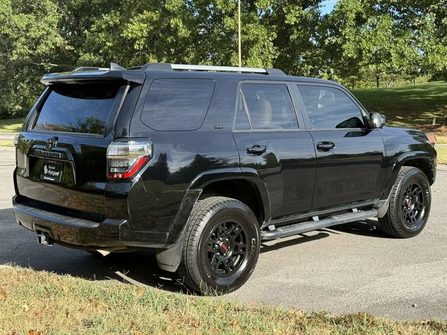 2021 Toyota 4Runner Convenience Pkg/Lane Departure Warning/4x4/AppleCarplay/Rear Cam - 23085580 - 5