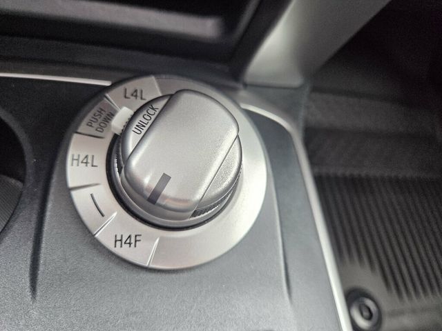 2021 Toyota 4Runner Limited 4WD - 23081123 - 22