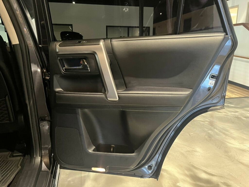 2021 Toyota 4Runner Limited/4WD/3rdRow/AdapCruise/NAV/MoonRoof/AppleCarplay - 22657594 - 25