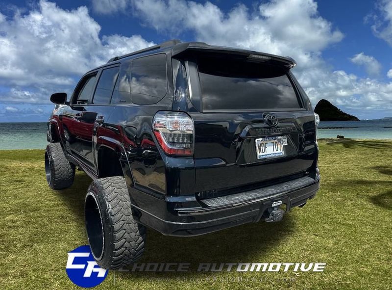 2021 Toyota 4Runner Nightshade 4WD - 22926960 - 4