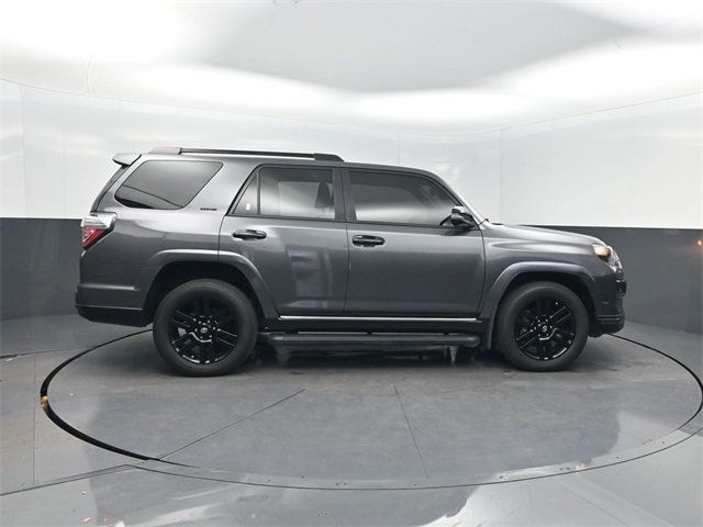 2021 Toyota 4Runner Nightshade 4WD - 22921016 - 34