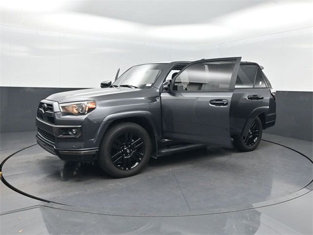 2021 Toyota 4Runner Nightshade 4WD - 22921016 - 37