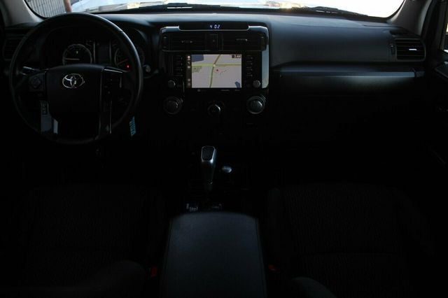 2021 Toyota 4Runner ONE OWNER TRD OFF ROAD W/ PREMIUM AUDIO/ NAVIGATION - 22947054 - 11