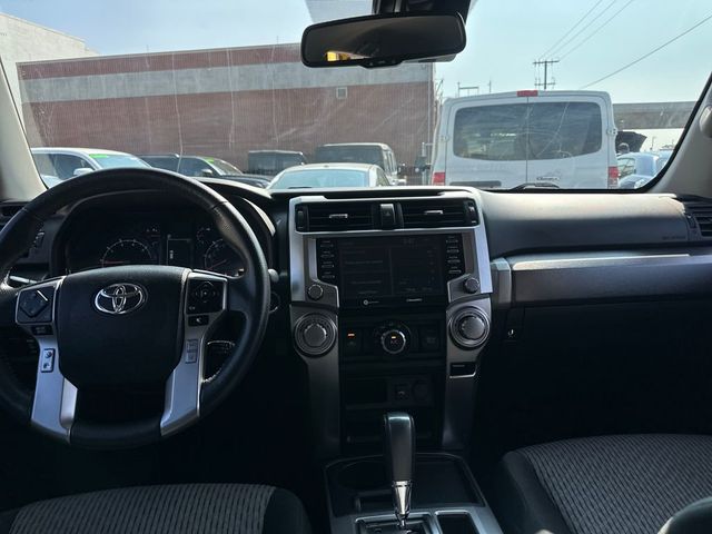2021 Toyota 4Runner SR5 2WD - 22954343 - 12