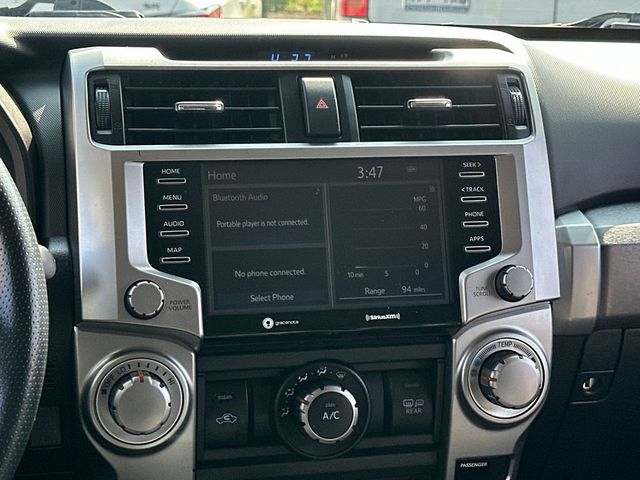 2021 Toyota 4Runner SR5 2WD - 22954343 - 14