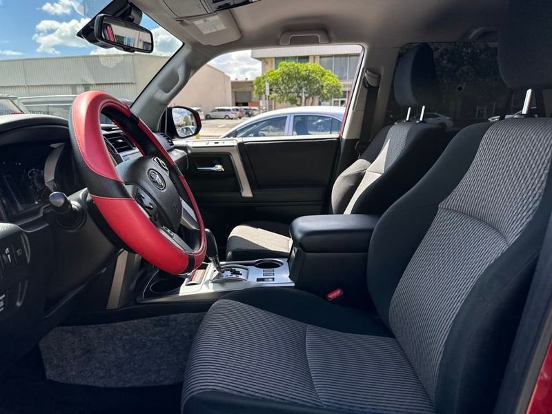 2021 Toyota 4Runner SR5 4WD photo 11