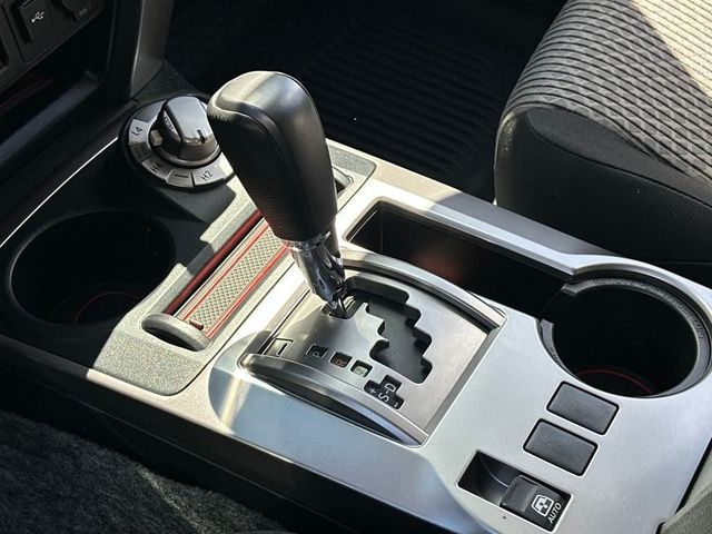 2021 Toyota 4Runner SR5 4WD - 22953742 - 17