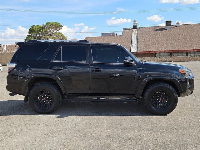 2021 Toyota 4Runner SR5 Premium 2WD - 22900325 - 4