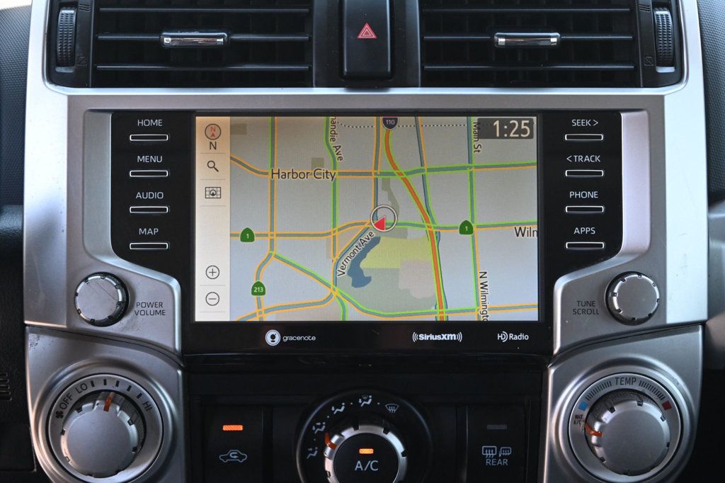 Toyota 4Runner photo 14
