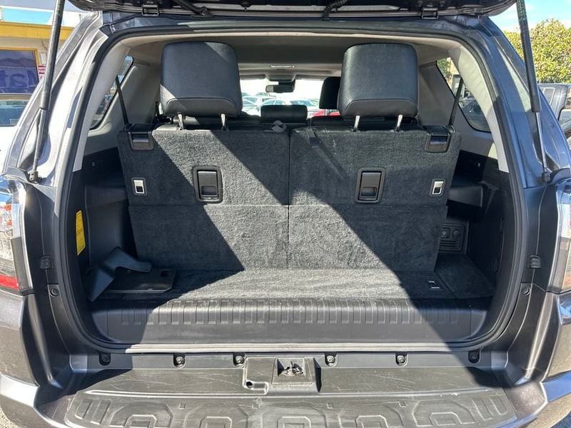 2021 Toyota 4Runner SR5 Premium 4WD photo 19