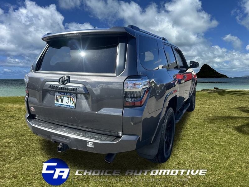 2021 Toyota 4Runner SR5 Premium 4WD photo 6