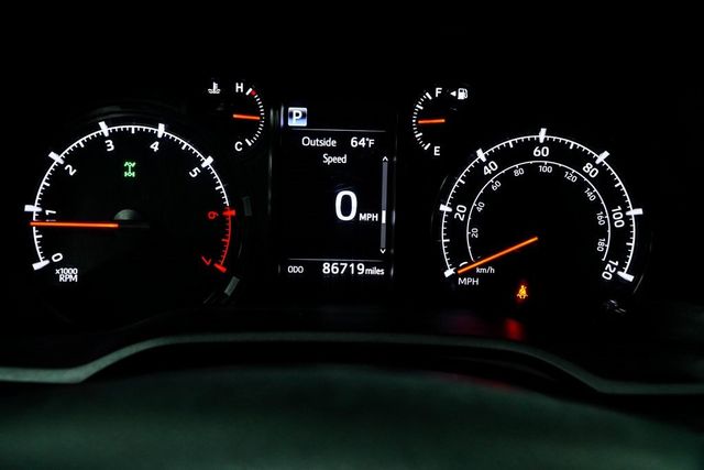 2021 Toyota 4Runner SR5 Premium 4WD - 22839916 - 32