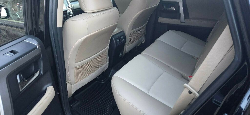 2021 Toyota 4Runner SR5 Premium 4WD - 22946187 - 12