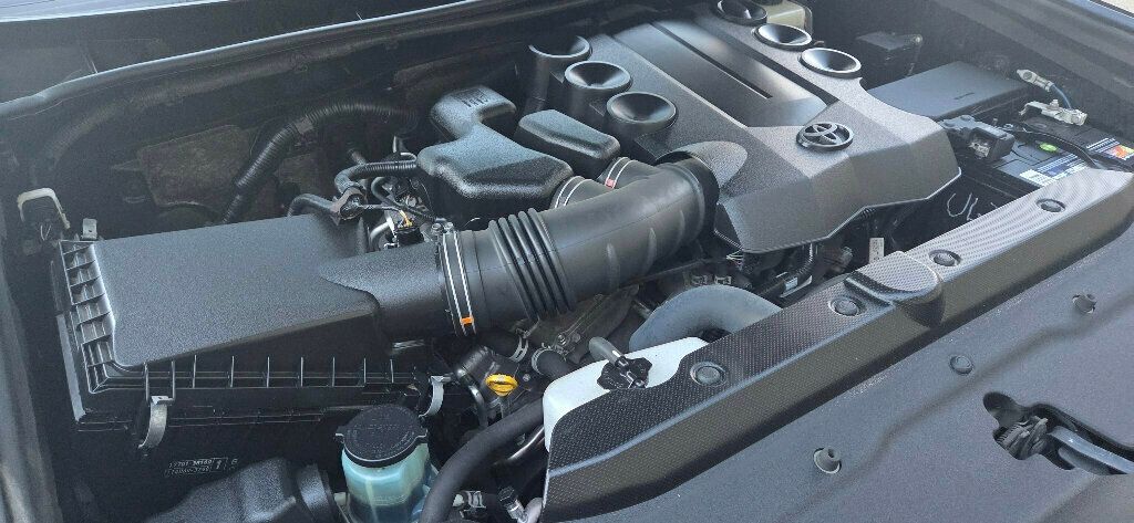 2021 Toyota 4Runner SR5 Premium 4WD - 22946187 - 32