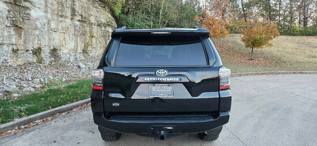 2021 Toyota 4Runner SR5 Premium 4WD - 22946187 - 5