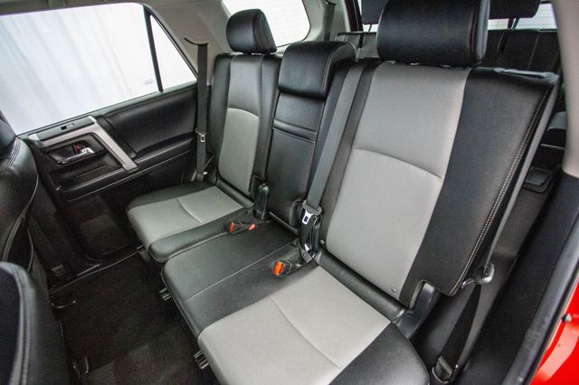 2021 Toyota 4Runner SR5 Premium 4WD - 22876722 - 24