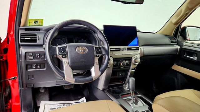2021 Toyota 4Runner SR5 Premium 4WD w/ Moonroof - 23079242 - 10
