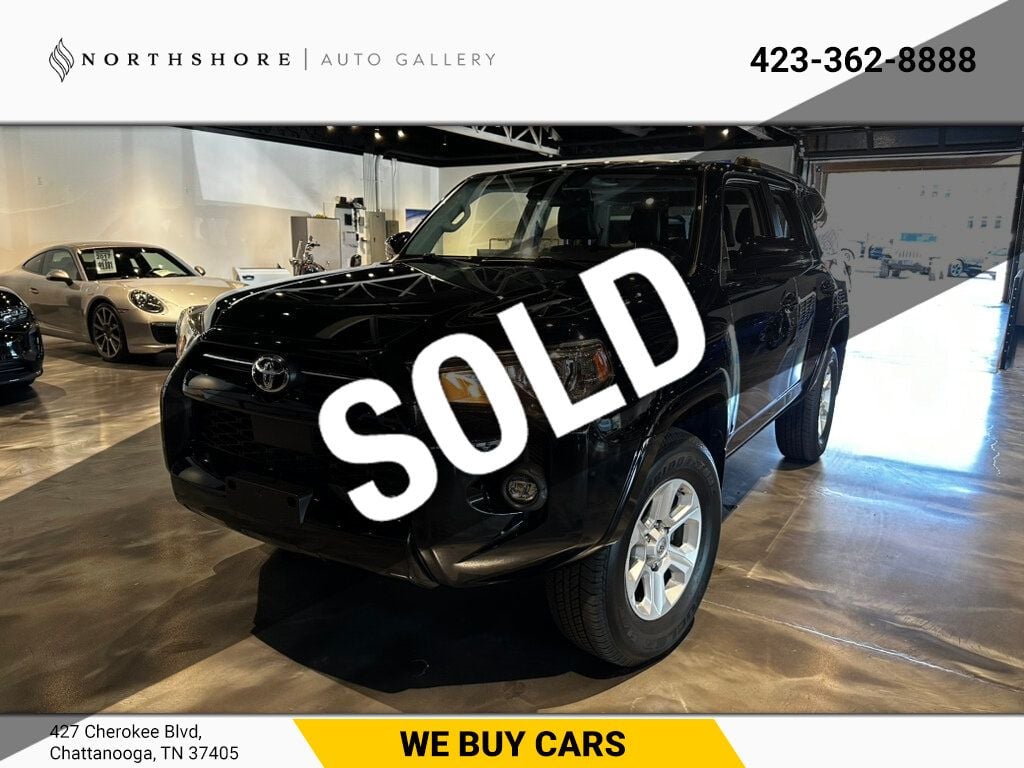 2021 Toyota 4Runner SR5/Premium/4x4/MoonRoof/HtdSeats/AdapCruise/AppleCarplay/NAV - 22634472 - 0