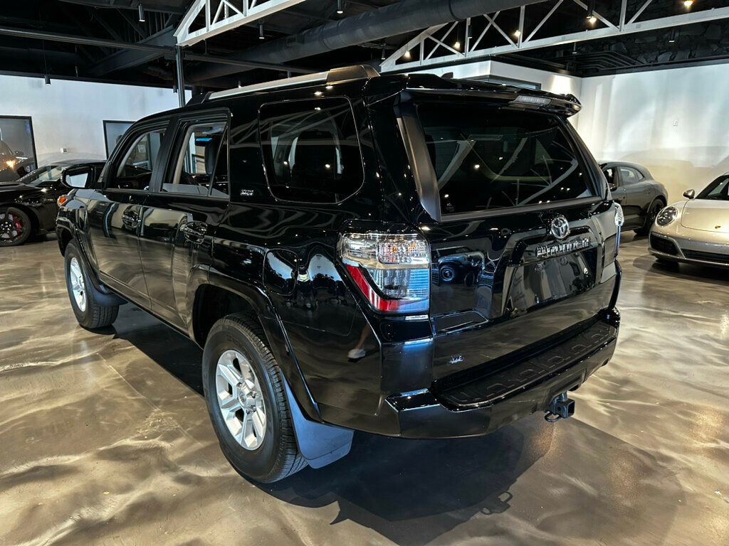 2021 Toyota 4Runner SR5/Premium/4x4/MoonRoof/HtdSeats/AdapCruise/AppleCarplay/NAV - 22634472 - 2