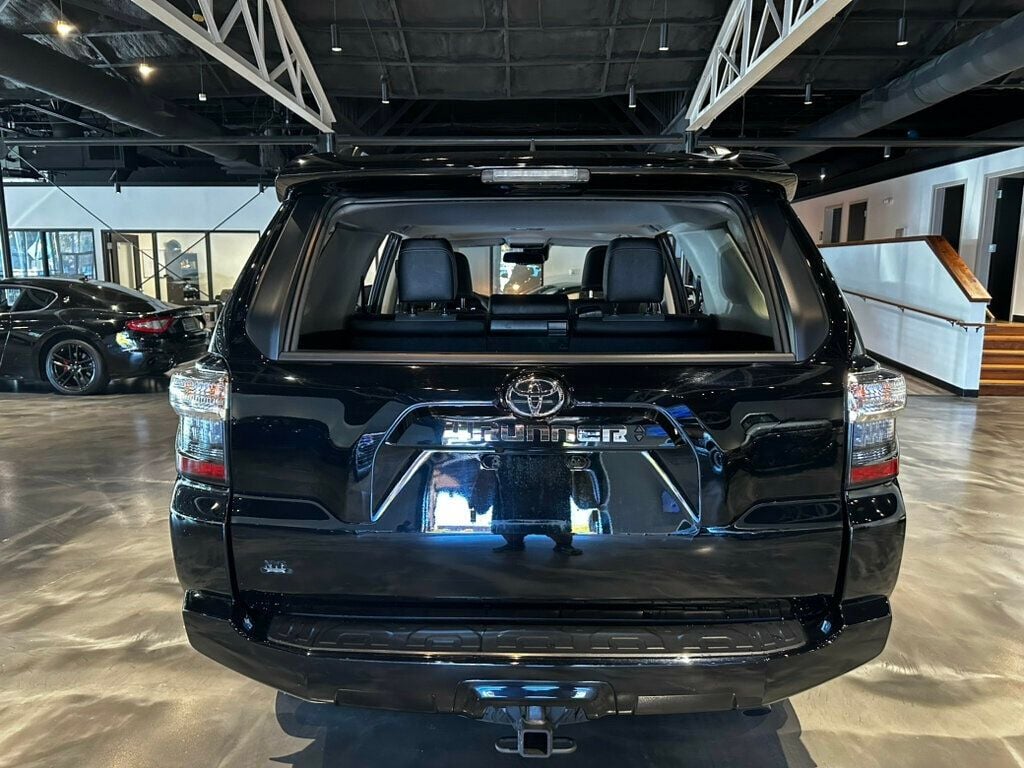 2021 Toyota 4Runner SR5/Premium/4x4/MoonRoof/HtdSeats/AdapCruise/AppleCarplay/NAV - 22634472 - 3