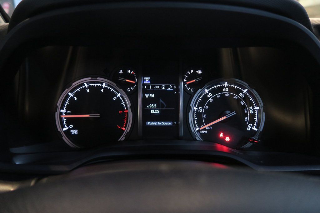 2021 Toyota 4Runner TRD Off Road Premium 4WD - 22959085 - 17