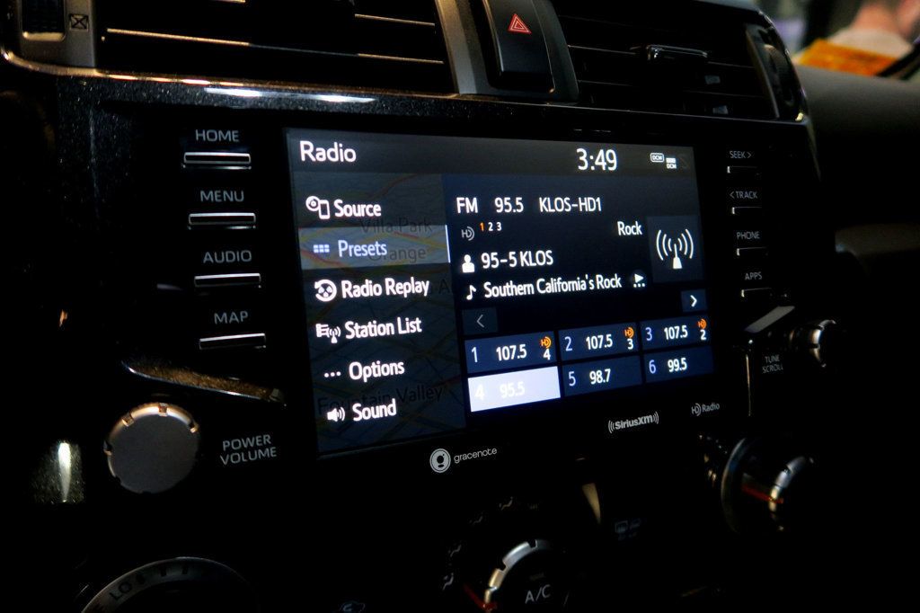 2021 Toyota 4Runner TRD Off Road Premium 4WD - 22959085 - 19