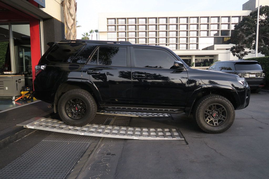 2021 Toyota 4Runner TRD Off Road Premium 4WD - 22959085 - 40