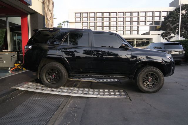 2021 Toyota 4Runner TRD Off Road Premium 4WD - 22959085 - 40