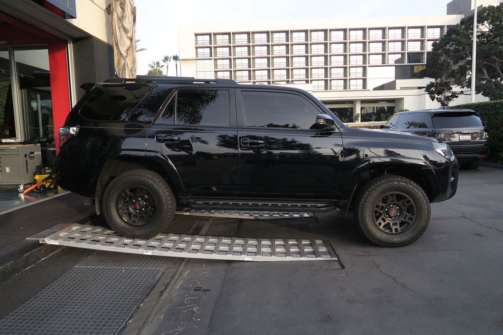 2021 Toyota 4Runner TRD Off Road Premium 4WD - 22959085 - 5