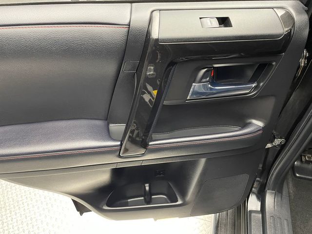 2021 Toyota 4Runner TRD Off Road Premium 4WD - 22949855 - 31