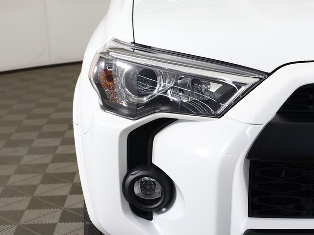 2021 Toyota 4Runner TRD Pro 4WD - 23012737 - 11