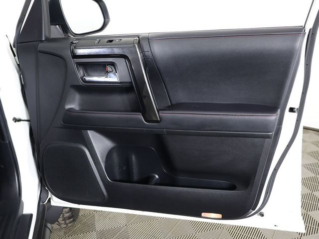 2021 Toyota 4Runner TRD Pro 4WD - 23012737 - 21